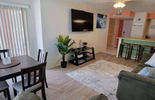 South Padre Island Condominio | Private Beach Access Pool & Hot Tub Bbq Pits 1 Bedroom Home by RedAwning
