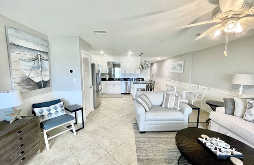 Seacrest Condominio | PRIVATE BEACH-You deserve this-Luxury ground-level 1-bedroom ON THE BEACH on 30A