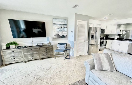 Seacrest Condominio | PRIVATE BEACH-You deserve this-Luxury ground-level 1-bedroom ON THE BEACH on 30A