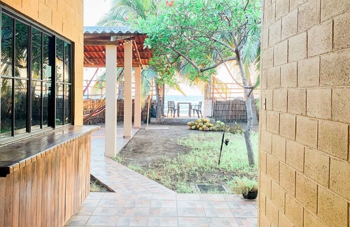 Jucuaran Villa | Rancho privado frente a la playa