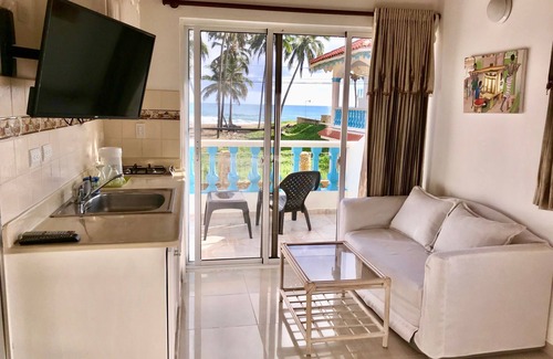 Cabarete Casa | Casa de huéspedes y retiro de bienestar Brisas Doradas