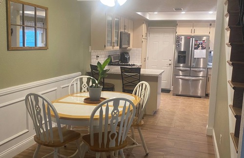 Grand Terrace Casa | Private Bed and Bath in peaceful townhome near Loma Linda University