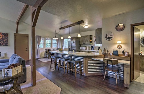 Garden Valley Casa | Private Cabin, 5-Min Drive to Hot Springs and Golf!
