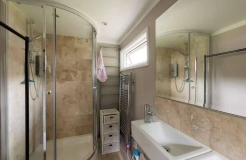 Harlesden Apartamento | Private Centrally Heated Studio Retreat Zone 2