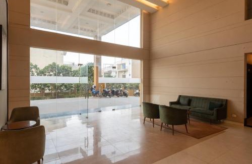 Greater Noida Apartamento | Private Cinema Apartment By Buddies Home