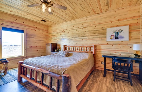 Clark Casa | Private Clark Retreat w/ Patio & Mountain Views!