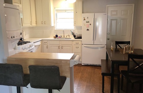 Buckner Terrace - Everglade Park Apartamento | Private, clean, 2 bedroom apartment, 10 min from downtown Dallas