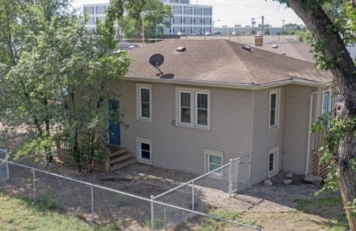 Bismarck Condominio | Private Clean Pet Friendly Duplex Near Downtown