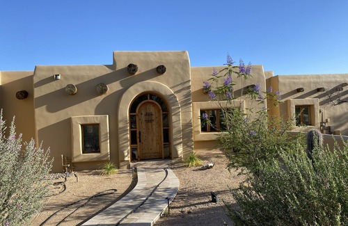 North Scottsdale Casa | Private Contemporary Adobe on 5 Acres, Beautiful Mountain Views, Salt Water Pool