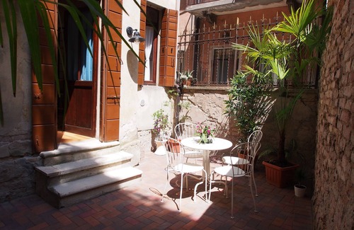 Historic Centre Apartamento | ***** PATIO PRIVADO, a pocos pasos de PRATO DELLA VALLE SQ