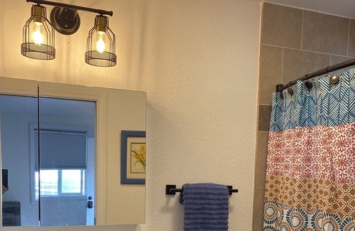 Ventura County Cabaña | Private, cozy, clean Cottage.