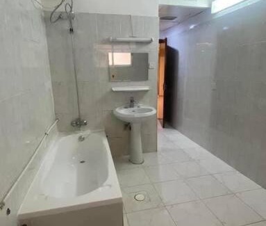 Sharjah Apartamento | Private Cozy Masterbedroom W/Private Big Bathroom