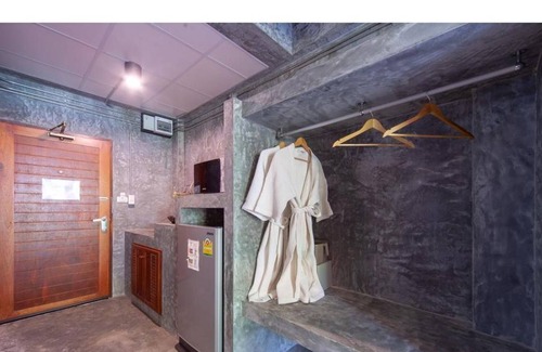 Chang Phueak Villa | Villa privada de estilo loft acogedor con piscina cerca del centro Chaing Mai