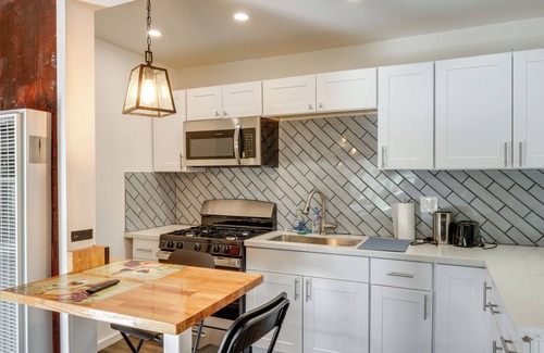 Frazier Park Apartamento | Private Deck & Views: Frazier Mountain Cabin