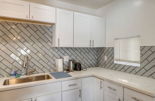 Frazier Park Apartamento | Private Deck & Views: Frazier Mountain Cabin