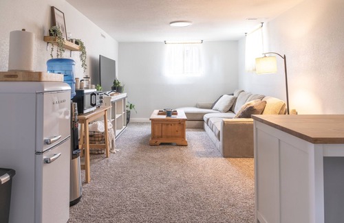 East Colorado Springs Casa | Private, Dog-friendly Suite w/ Hot Tub near Downtown COS