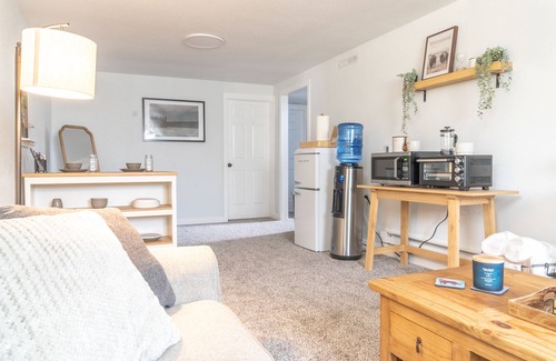 East Colorado Springs Casa | Private, Dog-friendly Suite w/ Hot Tub near Downtown COS