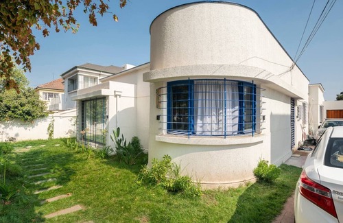 Nunoa Casa | Private Double room with 2 twin beds in beautiful House - centric and safe Ñuñoa