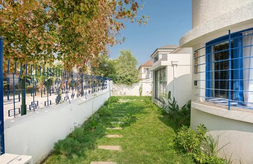Nunoa Casa | Private Double room with 2 twin beds in beautiful House - centric and safe Ñuñoa