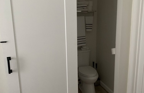 West Park Community Casa | Private Entrance Queen Suite