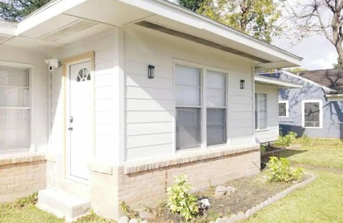 OST - South Union Apartamento | Private EntryGuest Suite near Downtown,MD,UofH,NRG