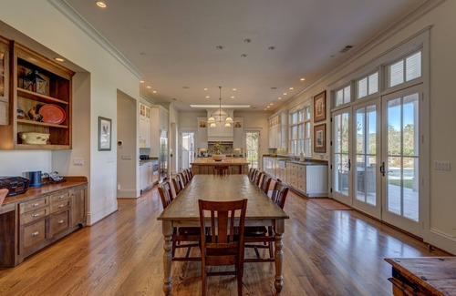 Sonoma Casa | Private Estate on Vineyard - The Attune Estate