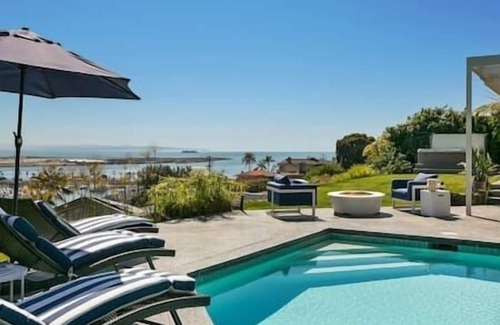 La Playa Casa | Private Estate - Panoramic Ocean and Bay Views - Mid-Century Modern Time Capsule