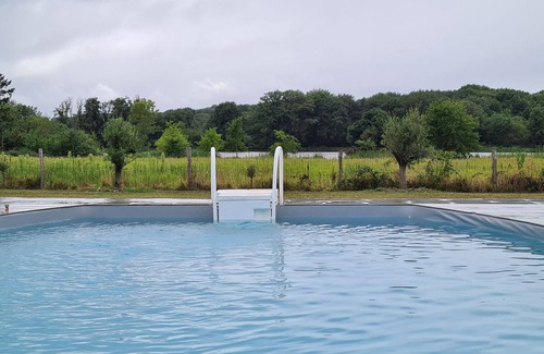 Belabre Cabaña | Casa rural con piscina, lofts y pesca en un paraíso natural de Berry y Poitou