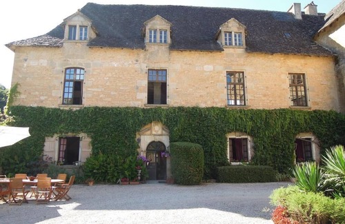 Saint-Medard-de-Presque Casa | Private room in a castle