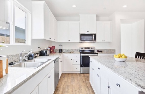 Pumpkin Center Casa | Private Getaway 15 Minutes to Downtown Bakersfield!