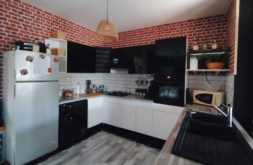 Lillers Casa | Private gite / vacation home with swimming pool private and secure parking...