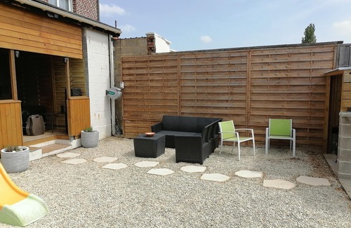 Lillers Casa | Private gite / vacation home with swimming pool private and secure parking...