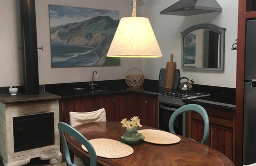 Punta del Este Cabaña | Privada casa de huéspedes con piscina en zona exclusiva, Junto a Golf y Playa