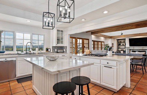 Paso Robles Casa | Private guest house on 40 acres with pool, spa, & game room
