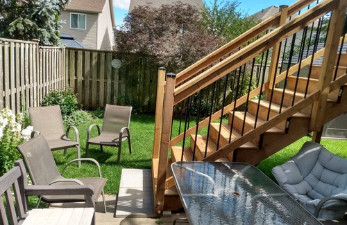 Kitchener Casa | Private Guest Suite for 2 with Separate Entrance, Kitchen and Bathroom