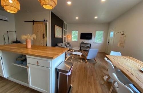 Knoxville Casa | Private Guesthouse - Quiet Space