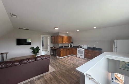 Fentress Casa | Private Guesthouse w/Full Kitchen