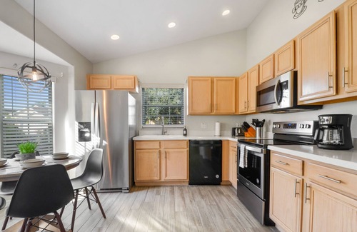 Indian Point Casa | Private Heated Pool and Spa w/ Water View! Just 8 miles to Disney!
