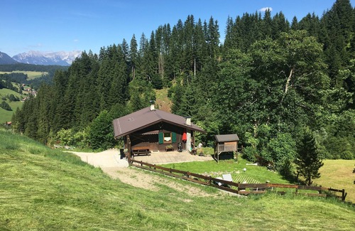 Wildschoenau Casa | Privada casa de vacaciones en un lugar idílico y aislado en una colina con Kaiserblick