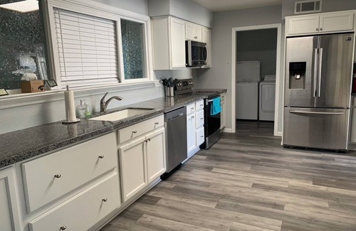 East Mesa Casa | PRIVATE HOME IN 55+ GATED GOLF COURSE COMMUNITY - Golf Cart Included with rental