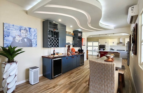 Isabela Casa | Private home in Isabela, PR with Basketball court, big pool with jacuzzi