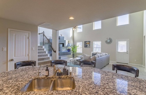 Clodine Casa | Private home in Richmond