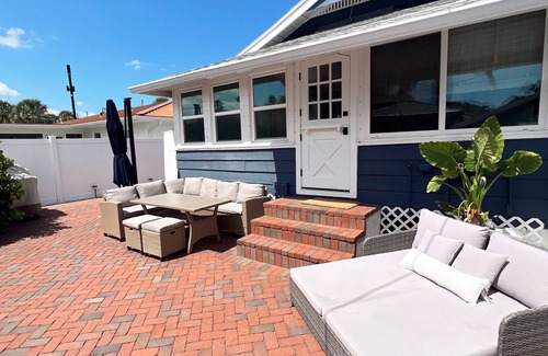 Clearwater Beach Casa | Private Home on North Clearwater Beach! Walk to Beach