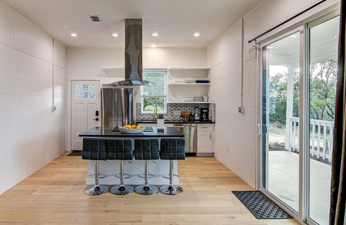Burnet Casa | Private Home on Spider Mountain with Spectacular View of Lake Buchanan