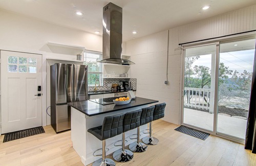Burnet Casa | Private Home on Spider Mountain with Spectacular View of Lake Buchanan