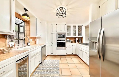 Tehachapi Casa | Private Home with Million Dollar Views!