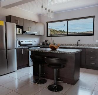 Jaco Casa | Private home with resort style swimming pool