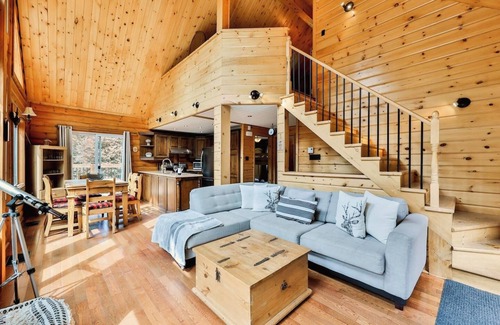 Nominingue Casa | Private Hot Tub / Cordelia