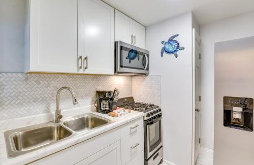 Ocean City Apartamento | Private Hot Tub Fort Walton Beach Bungalow!