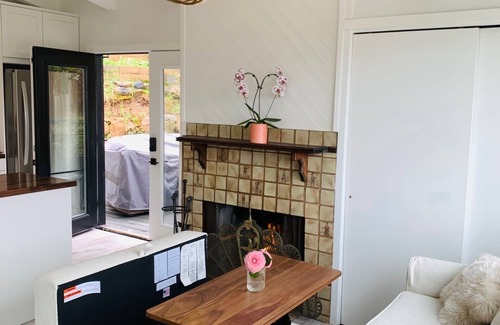 Mira Monte Casa | Private Hot Tub w/ Sunset Views, New Remodel, Fireplace/Firepit & Pet Friendly!